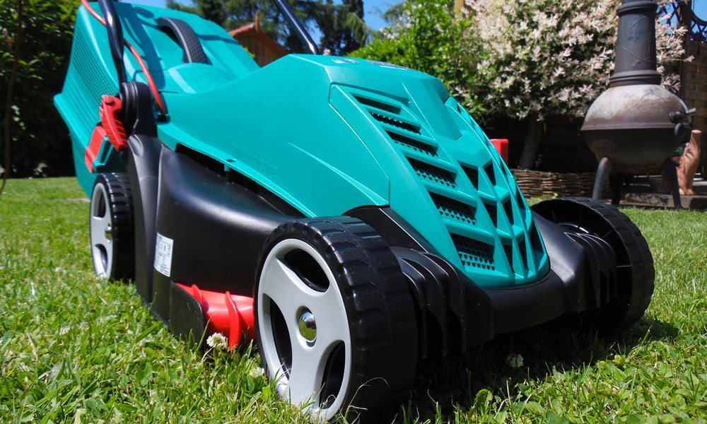 How to start and electric lawn mower