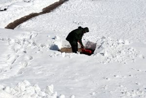 Snow Shovel health & safety