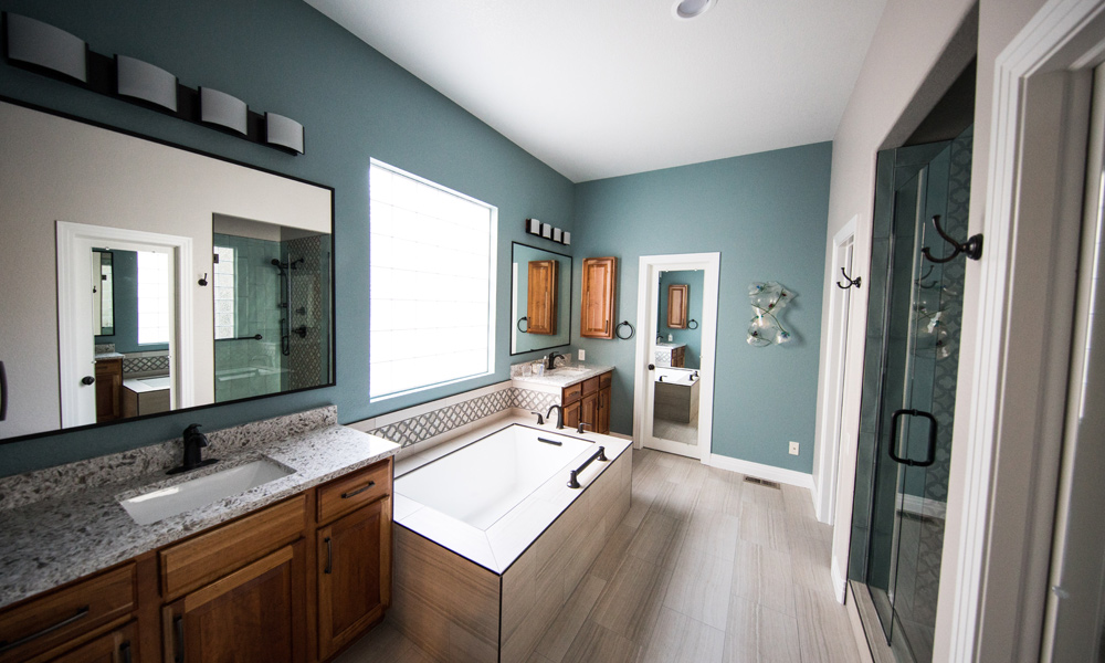 10 Best Paints For Bathroom Ceilings, What Kind Of Paint Do You Put On A Bathroom Ceiling