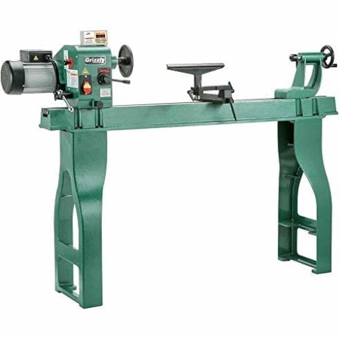 Grizzly G0462 Wood Lathe with Digital Readout